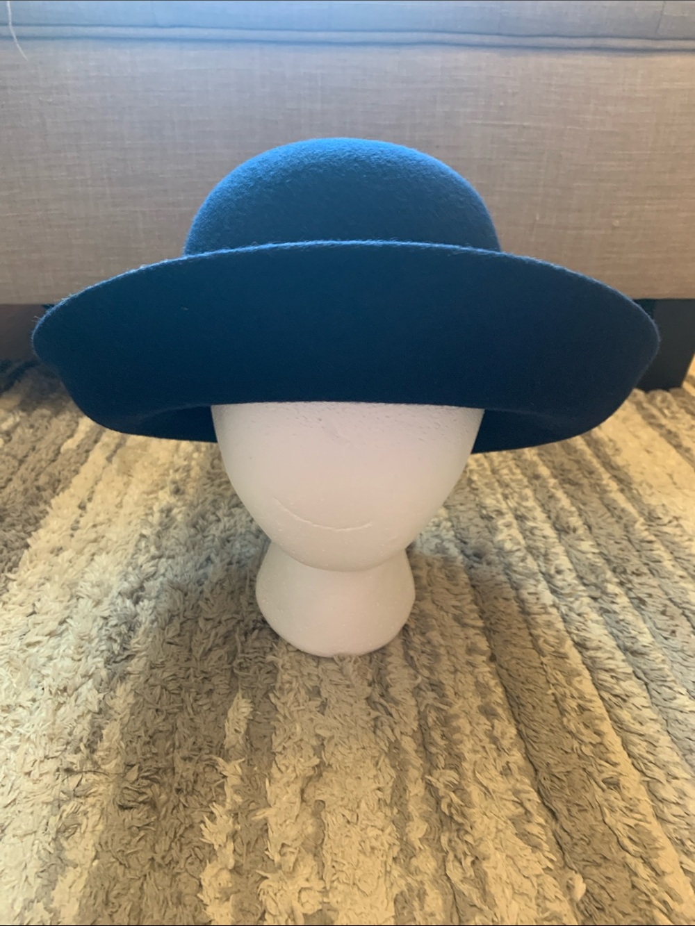 Vintage 80’s Signature Studio 100% wool, Navy Bowler with sales tag